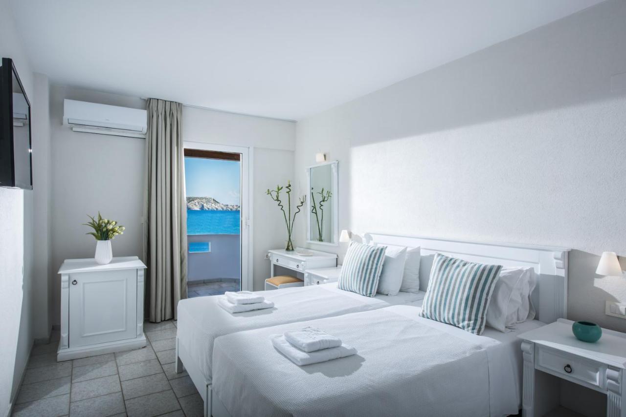 Alexander House Otel Agia Pelagia