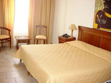 Alexander House Отель 4*