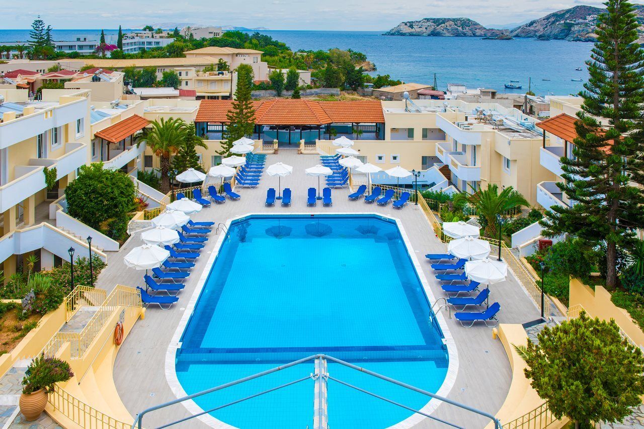 Alexander House Отель 4*